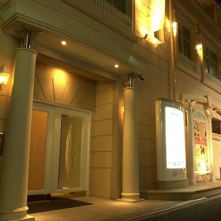 فندق فاين جاردن أوميدا  أوساكا المظهر الخارجي الصورة